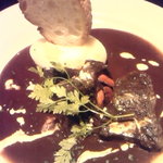 モデスティ - 同行者のメイン、和牛頬肉の赤ワイン煮（コース＋300円）