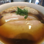 ラーメン屋 トイ・ボックス - 本当に美しい盛り付けです。