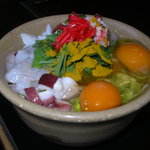 Kakurenbo - 〔スタミナお好み焼き〕　約30種あるミックス天はすべて産みたてたまごを2個使用
