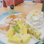 Hawaiian Pancake Factory  - 