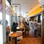 BIKiNi TAPA＋ - 店内