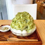 おちゃのこ - 春待ち 若草氷（葛餅入り）