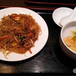 天神橋 上海食苑 - 焼きビーフン・中華がゆ