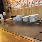 京都 下町のお好み焼き 昌・べた焼きの専門店 - 内観