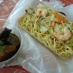 バスストップ - ぶり大根＆海鮮焼きそば