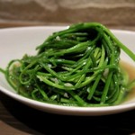 マツシマ - 水蓮菜のにんにく塩炒め