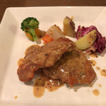 ビッグビーフ - カリカリチキンマスタード