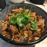 中華そば 四つ葉 - 「チャーシュー丼」¥350