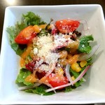 ワイン酒場 FUKUOKA - サラダ