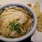 手打うどん 長谷沼 - 冷やかけ(500円)&とり天(150円)