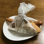 どんぐり - 【2016年12月】あらびき塩パン＠172円(込)。