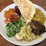 タンブリン カレー&バー - タンブリンカレーのプレート