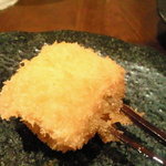 串揚げひょうたん - スモークサーモンとチーズ