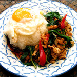 Stir-fried minced chicken with basil and rice ``Gai Pad Gapao La Khao''