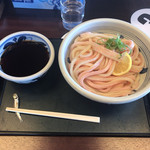 肉汁うどん利八 - 