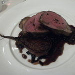 ル･クール - ヴィヤンド／大多喜町産猪もも肉のロースト、紫粒マスタードソース