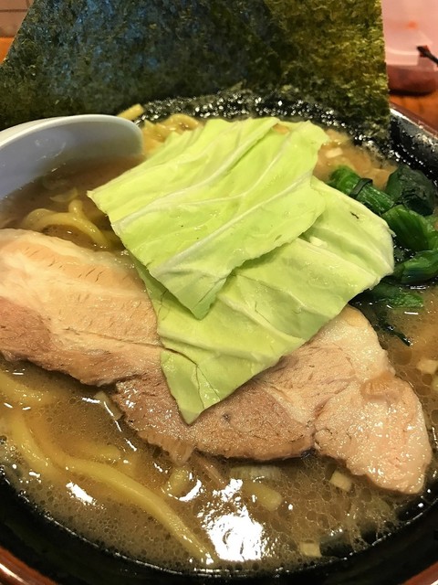 豚骨醤油ラーメン BIG>