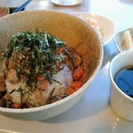 鶏そぼろごはんのセット