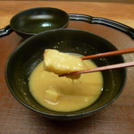 くずし懐石 縁 - 具材は鯨の塩漬けに茄子に茗荷