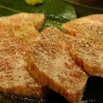 炭火焼肉えんや - 