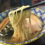 自家製麺 カミカゼ - 麺リフト