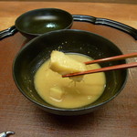 くずし懐石 縁 - 椀種は塩鯨と茄子と茗荷