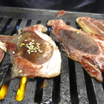 豪快!! 焼肉食堂 赤まる - 「カルビ定食」の「バカ盛り」