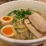 カーザ ルカ - 丼の底から味玉やチャーシューをサルベージ・・・俺も暇だね。はは。