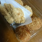 観音池ポーク - (左から)ヒレカツ、コロッケ、メンチカツ？