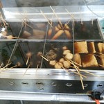 みどり屋 - おでんも美味しそうに炊けてます。