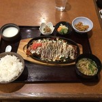 広島お好み焼き&軽食 タイラ - とん平焼き定食