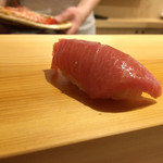 鮨 あらい - （2016年6月）噴火湾の大トロ！