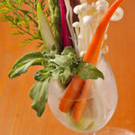 銀座 酉十郎 - 見た目も楽しい♪食べてヘルシー！有機野菜グラス盛り