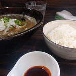 麺処 にそう - 濃縮＋ライス少なめ＋辛味小