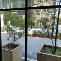 ラ・ボンヌターブル - 