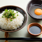 Kushiage Wagaya - 九州のもろみ醤油使用。たまごかけ御飯。