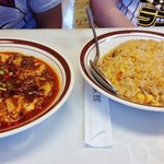 川菜館 - 麻婆豆腐+炒飯