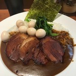 横浜家系カレーライス 壱番家 - 横浜家系チャーシューカレー ウズラ増し