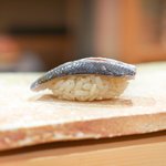 東麻布 天本 - 三河湾のいわし