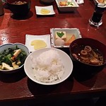 Chamata - お昼の定食999円　これにメインと玉子料理