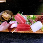 十八番 - ちょい刺し盛り。