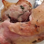 トリヤサイ - ローストハーブチキンレッグ