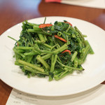 DIN TAI FUNG - 蒜片炒空心菜　空心菜のにんにく炒め40元