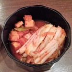 さんぱ家 - 2016.12.27。キムチ盛り合わせ（クーポン利用）