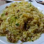 Wong Chi Kei Congee & Noodle - 炒飯は具だくさん、ぱらり。