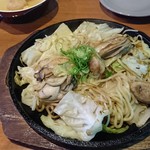 そらいえ - 塩レモン牡蠣焼きそば：1,080円