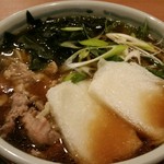 鴨ねぎちからそば、餅入り１，１００円。