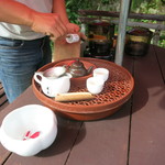 寒舍茶坊 - 一煎目はいれてくれます