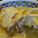 中国ラーメン揚州商人 - ふんわり美味しい玉子。