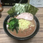 武道家 龍 - ラーメン￥700（ ’16.12）